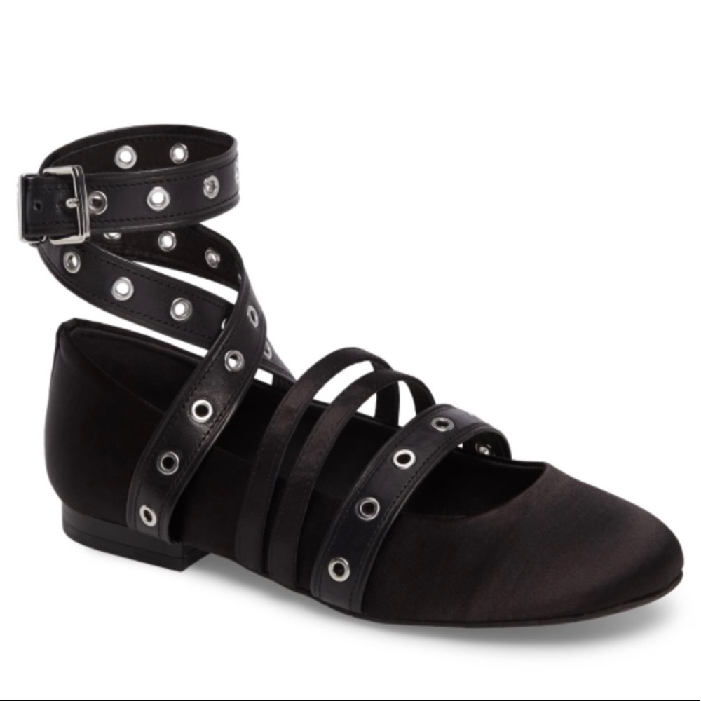 BRAND NEW NWT KENNETH COLE SIZE 10 Med. WADE FLATS WITH ANKLE STRAPS